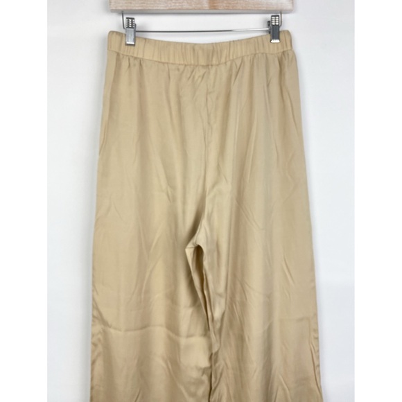 Understated Leather Keep On Keepin On Sleepwear Set, Tan - Size M - Picture 13 of 16